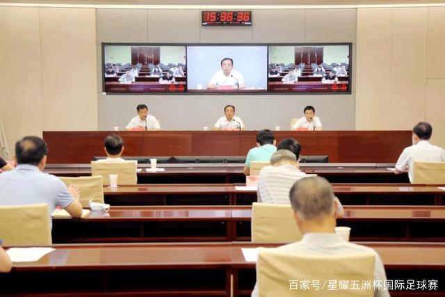曼联锁定波兰新星，6000万欧元引发八大俱乐部争夺
